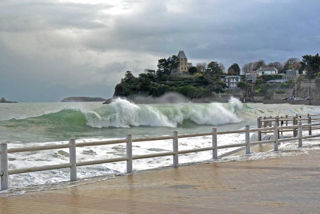Dinard, Tres Bel Appartement***** Avec Vue Sur Mer Exterior photo